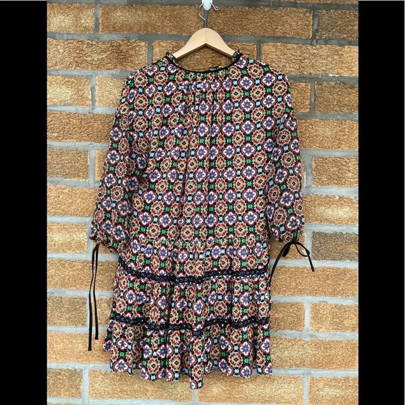 alice + olivia Arnette Tiered Tunic Dress medium - Picture 11 of 14